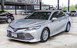 เหมารถส่วนบุคคล 5 ที่นั่งไปต่างจังหวัดราคาถูก